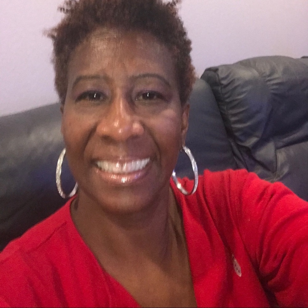 Meet your Posher, Reta
